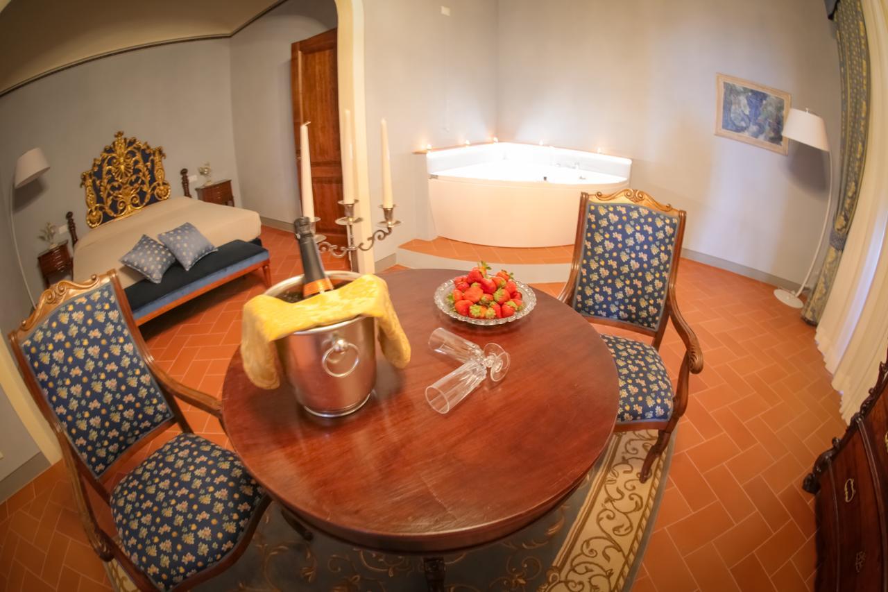 Pugnano Relais Villa Poschi المظهر الخارجي الصورة